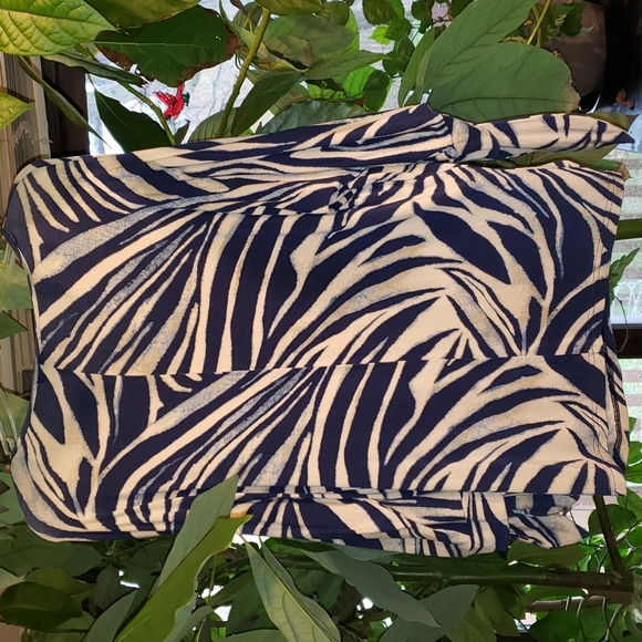 Chaps Pullover Blue Cream Print Blouse Tie Sleeves Medium - Picture 12 of 12